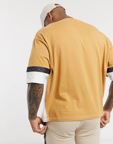 Maicë Geometric taping oversized