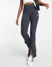 Load image into Gallery viewer, adidas Originals Aerobic trousers black