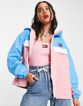 Load image into Gallery viewer, Tommy Jeans windbreaker colourblock