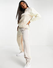 Load image into Gallery viewer, Nike Metallic Swoosh joggers cream