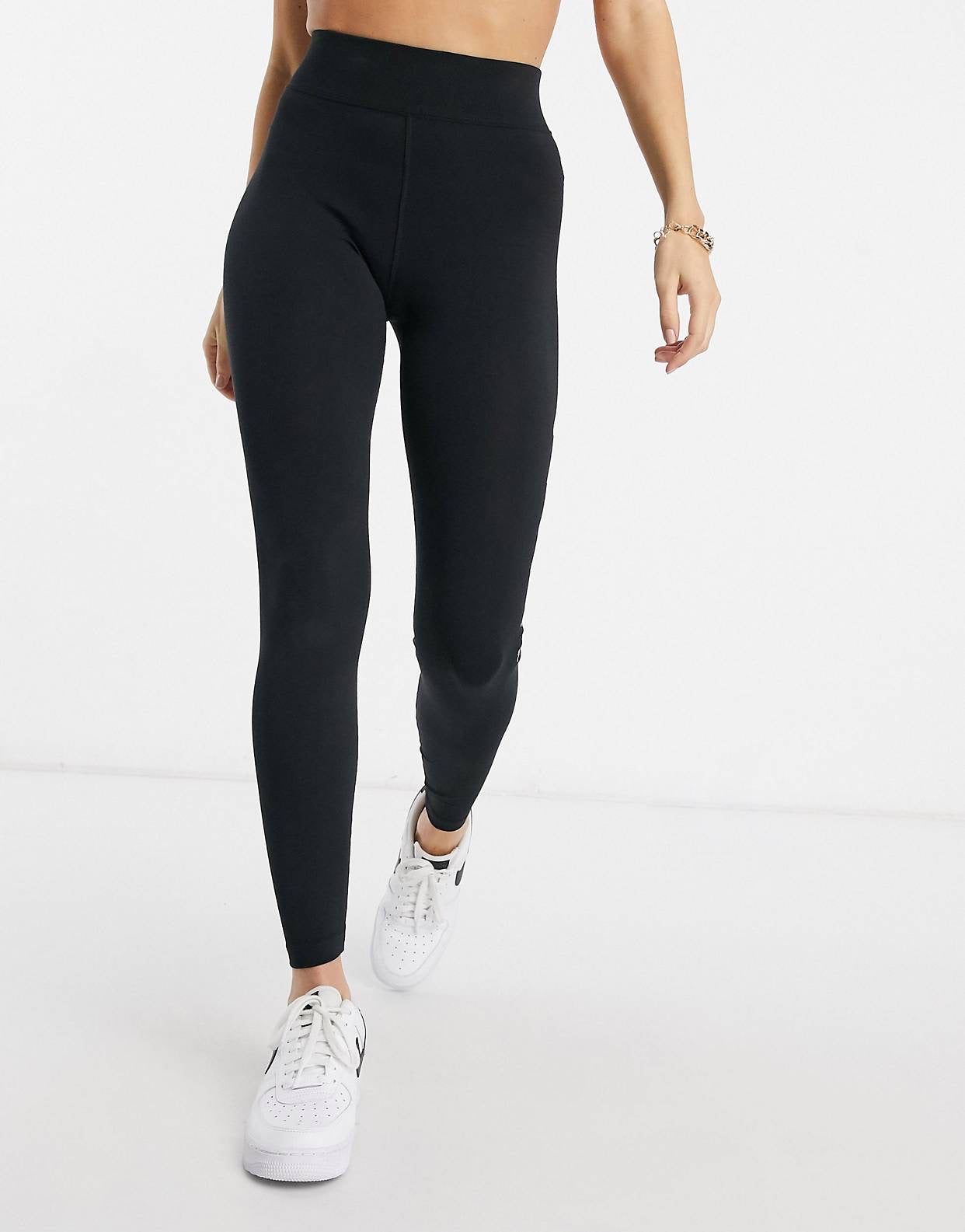 Nike Leggings Swoosh print