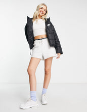 Load image into Gallery viewer, Nike classic padded jacket hood black