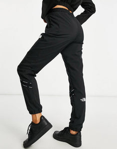 The North Face Mountain Athletic joggers black