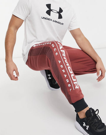 Under Armour joggers red
