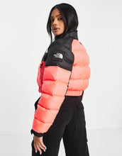 Load image into Gallery viewer, The North Face Phlego jacket pink
