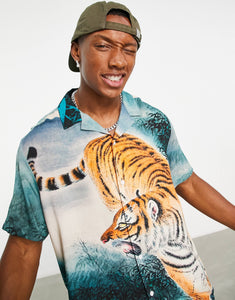 Relaxed revere shirt tiger