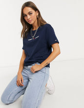 Load image into Gallery viewer, Maic Tommy Jeans - Navy