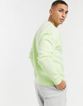 Load image into Gallery viewer, Nike Club lime