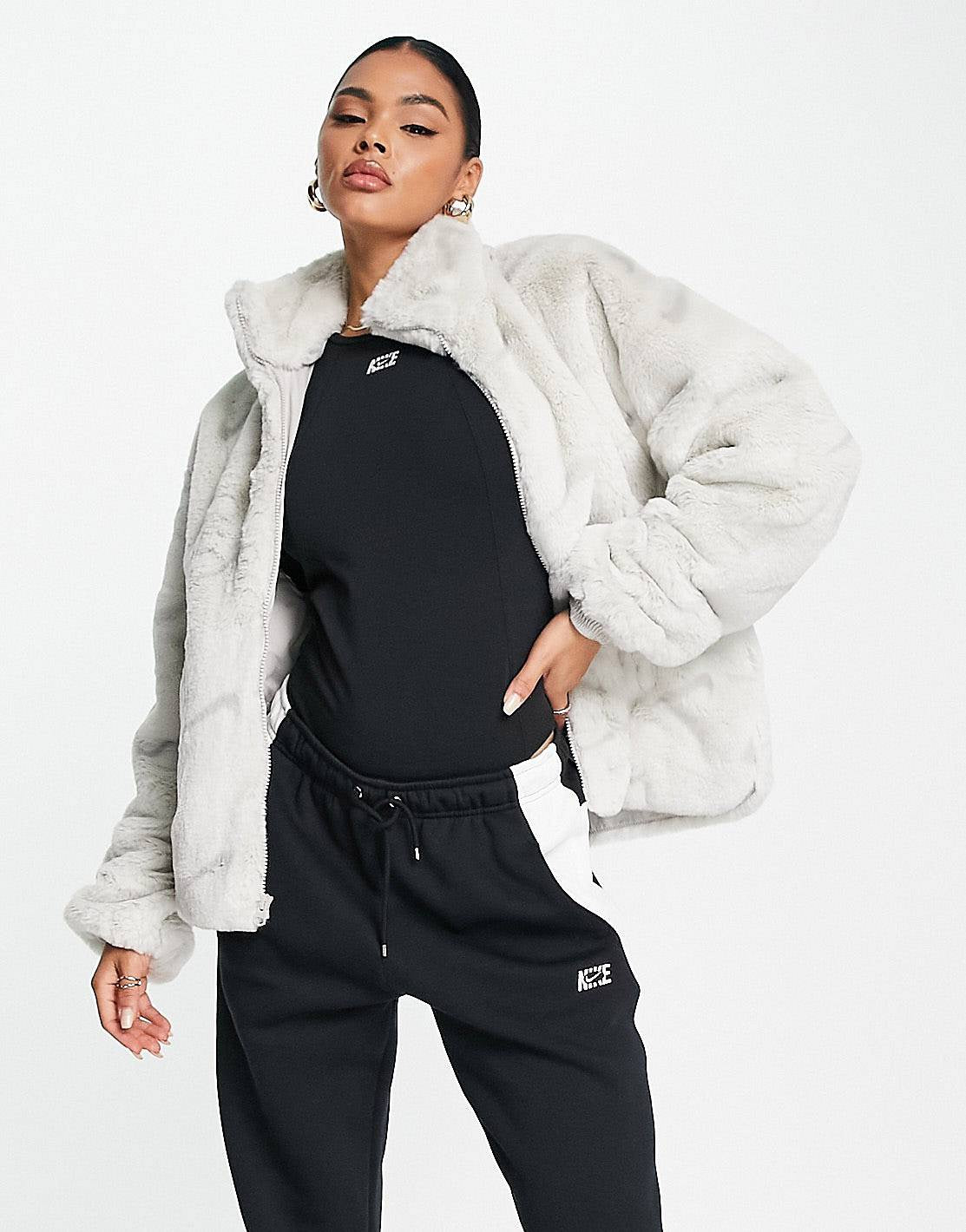 Nike faux fur jacket light bone grey