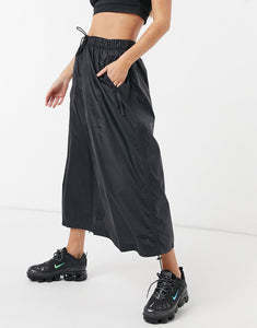 Nike woven maxi skirt black