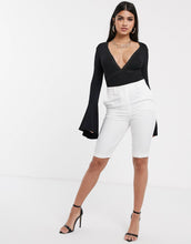 Load image into Gallery viewer, Bluzë PrettyLittleThing plunge