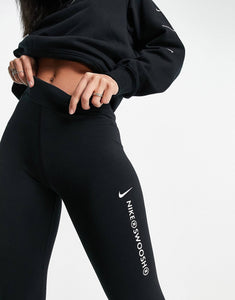Nike Swoosh high rise leggings