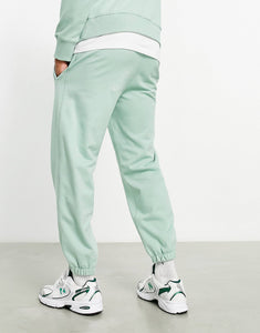 New Balance Sweatpant light green