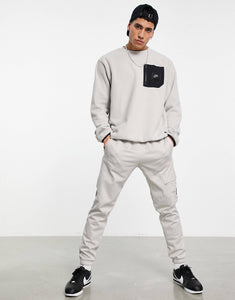 Nike Utility sweatshirt light grey