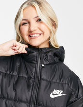 Load image into Gallery viewer, Nike classic padded jacket hood black