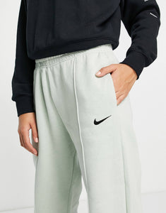 Nike oversized joggers seafoam green