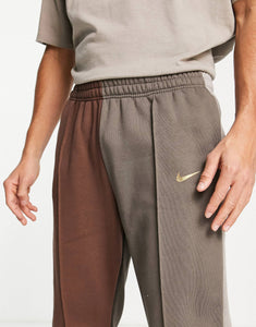 Nike Trend oversized joggers brown