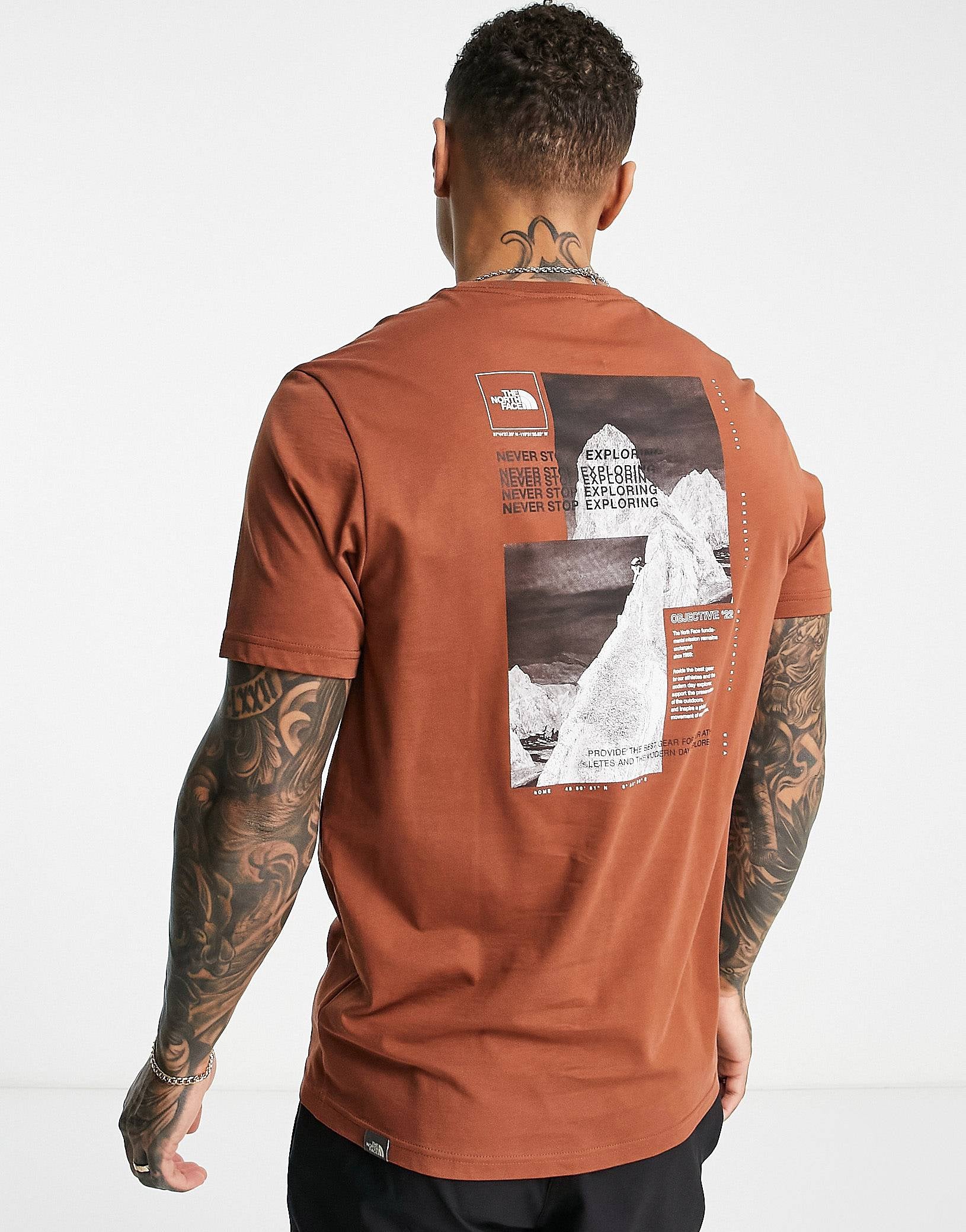 The North Face Collage burgundy