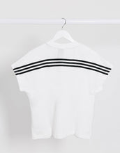 Load image into Gallery viewer, Maicë adidas boxy - White