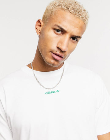 Maicë adidas Originals repeat logo green