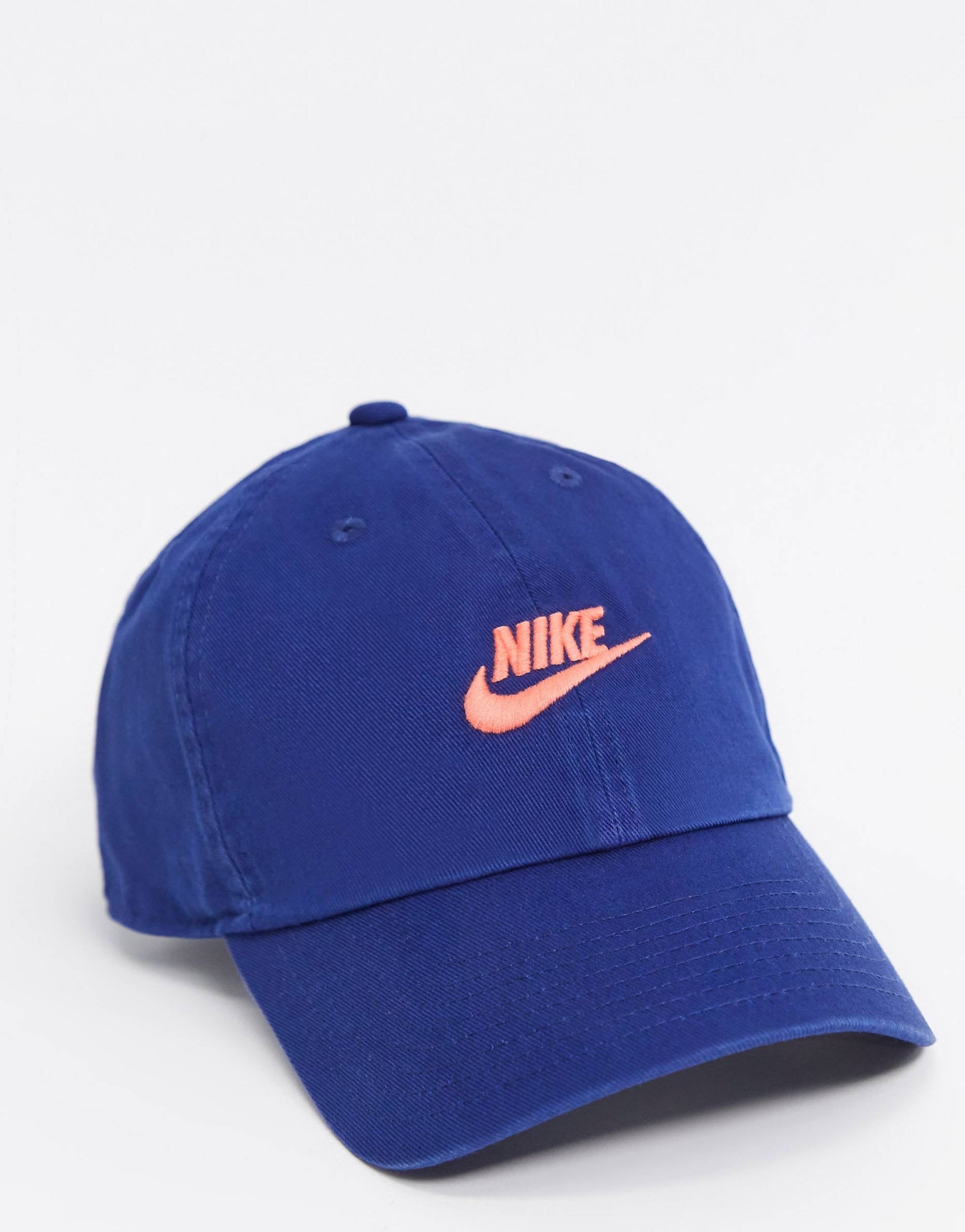 Kapelë Nike Swoosh in navy
