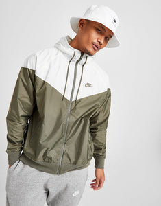 Nike Lightweight Windrunner Jacket