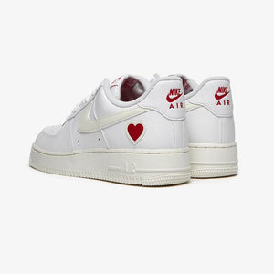 Nike Air Force 1 Low Valentines Day