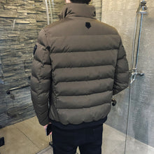 Load image into Gallery viewer, Jakne