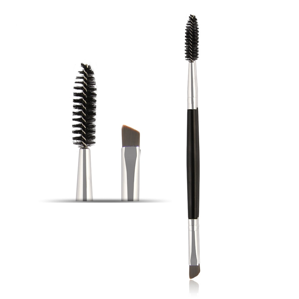 Brush per qerpik dhe laps per make Up