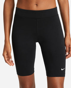 Nike Essential Shorts